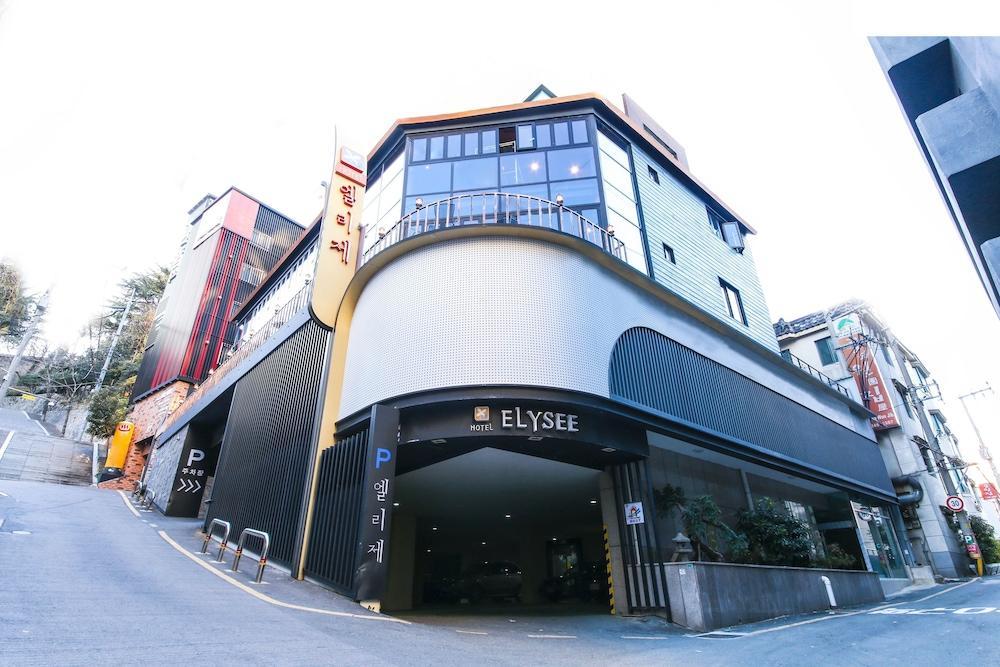 Elysee Hotel Busan Bagian luar foto